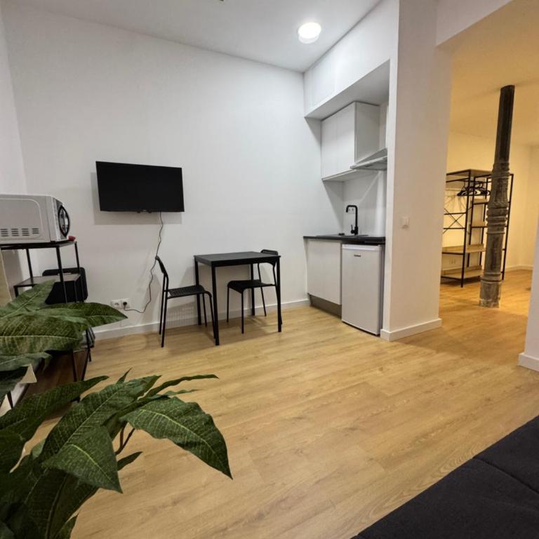 Apartamentos Melisa - Madrid - One-Bedroom Apartment - 5