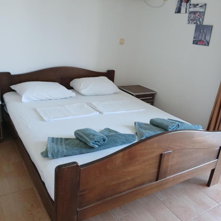 Apartmani Bisser - Trokrevetna Soba sa Pogledom - 6
