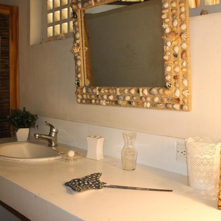 Suemar Cabaña de Playa en Isla de Tierra Bomba - Two-Bedroom House - 29