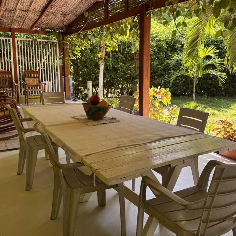 Suemar Cabaña de Playa en Isla de Tierra Bomba - Two-Bedroom House - 32