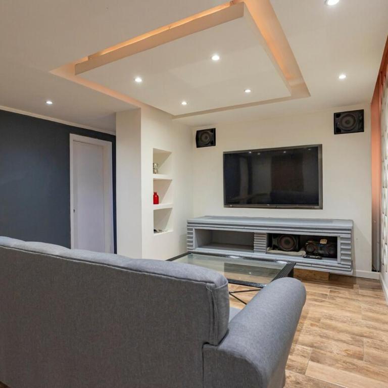 House in the Center, Top Recycling, Near Rambla - Two-Bedroom House - 22