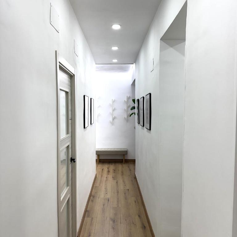 GRAZARIEs 1 -Piso Céntrico Granada- - Five-Bedroom Deluxe Apartment - 44