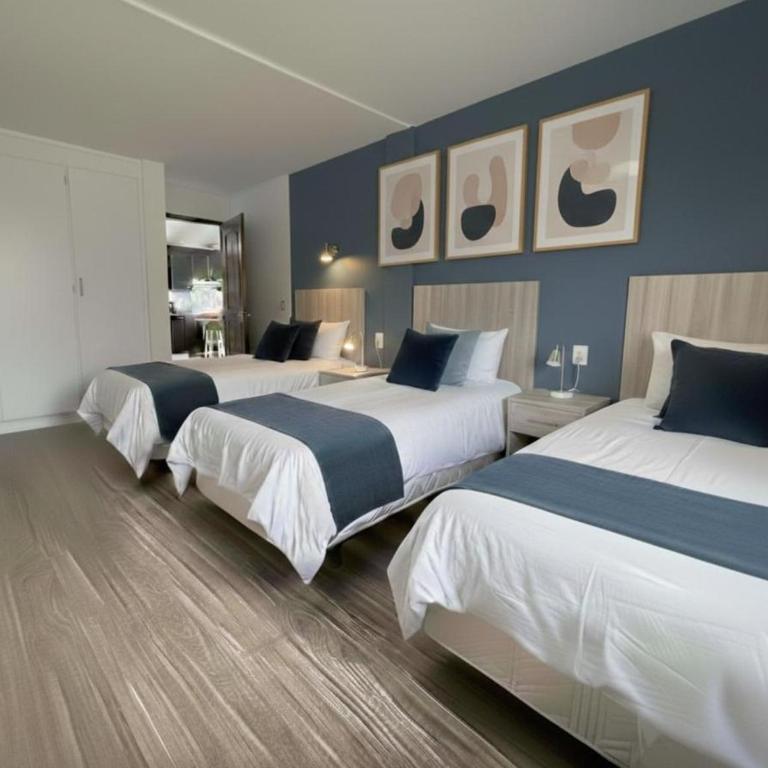 HOTEL HOSTt - Family Double Room - 1