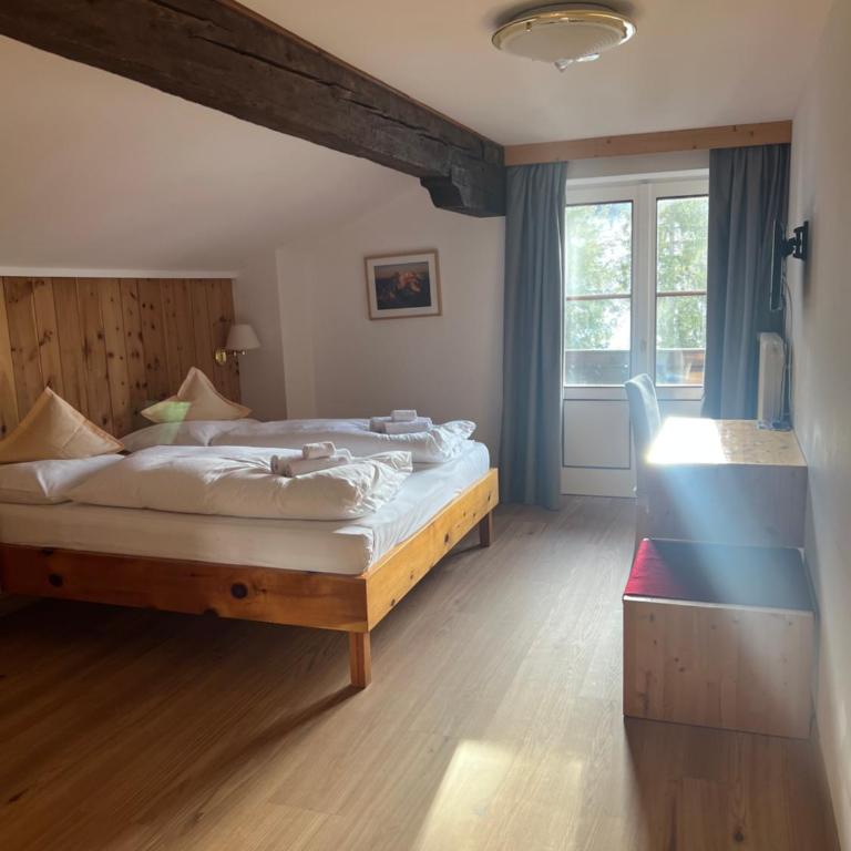 LAKE & RIVER Hotel - Double Room with Balcony - 1