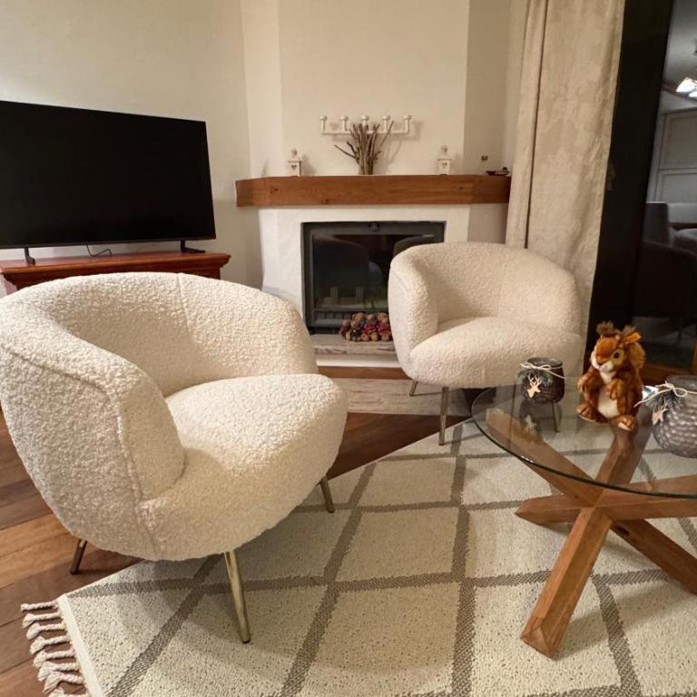 Romantic Alpine Retreat in Crans-Montana - Superior One-Bedroom Apartment with Balcony - 11