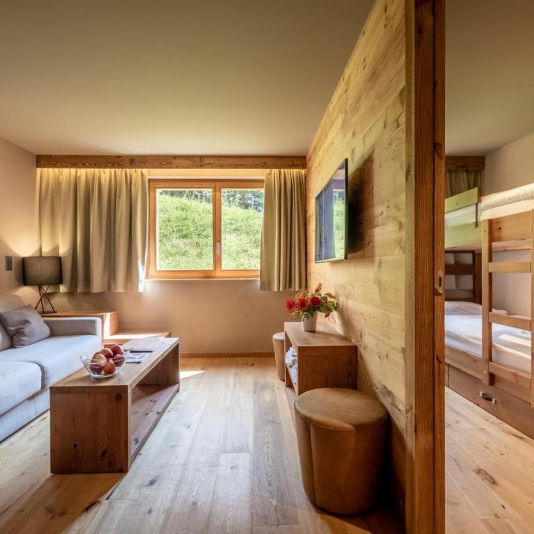 SWISSPEAK Resorts by Pierre & Vacances Premium Zinal - Apartment mit 2 Schlafzimmern (6 Personen) - 4