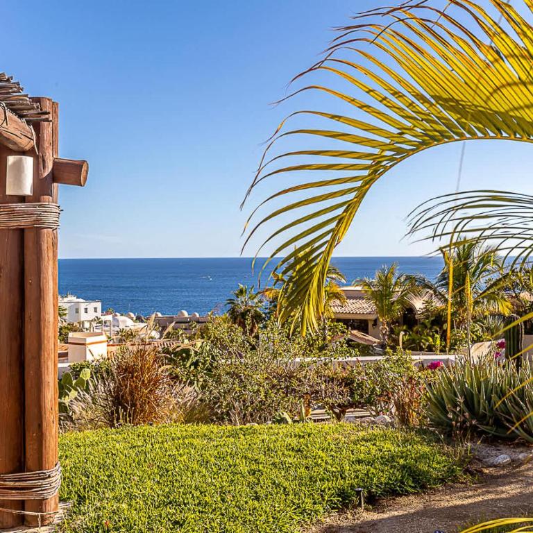 Chic 5BR Oceanview Villa with Pool in Pedregal - Villa - 34