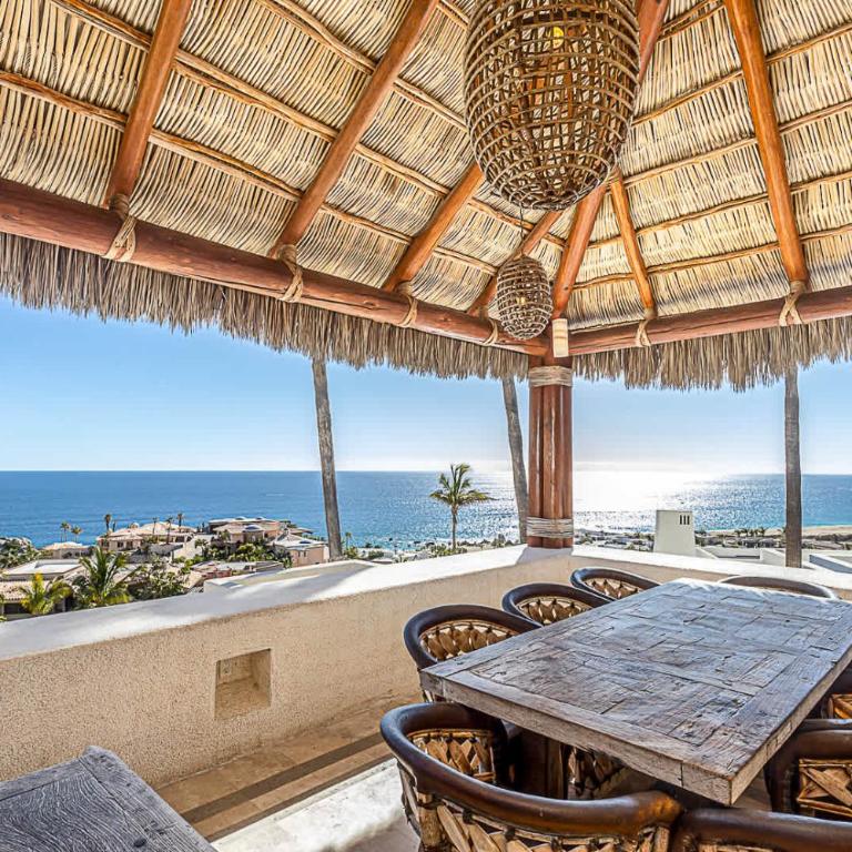 Chic 5BR Oceanview Villa with Pool in Pedregal - Villa - 47