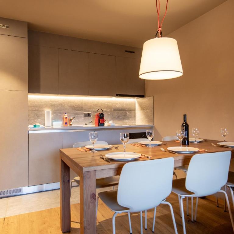 SWISSPEAK Resorts by Pierre & Vacances Premium Zinal - Apartment mit 2 Schlafzimmern und Terrasse oder Balkon (6 Personen) - 5