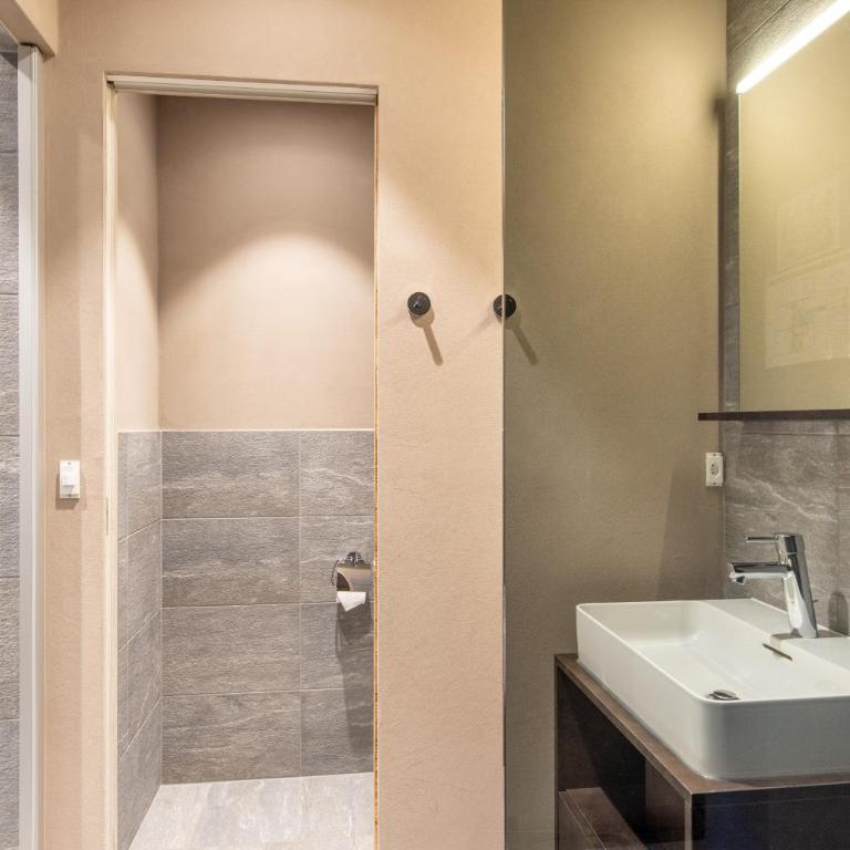 SWISSPEAK Resorts by Pierre & Vacances Premium Zinal - Apartment mit 2 Schlafzimmern und Terrasse oder Balkon (6 Personen) - 7