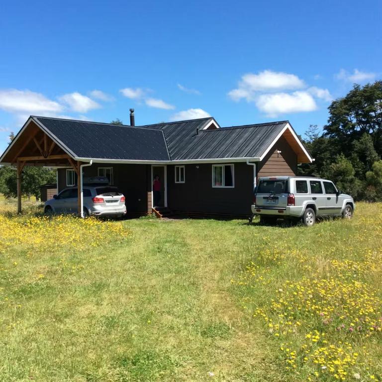 Puyehue - Three-Bedroom House - 12