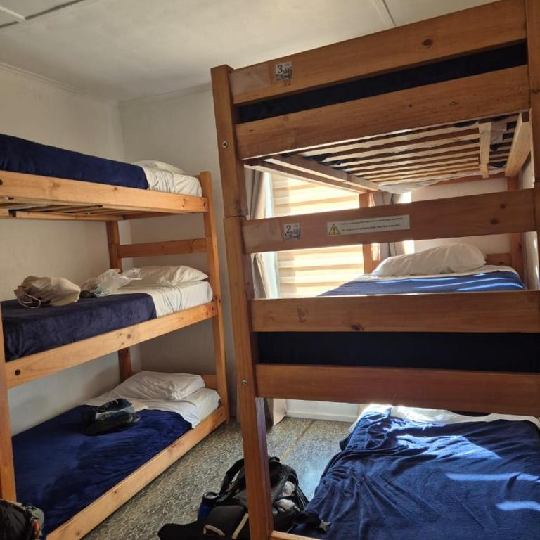Alojamiento Emilia House y camping - 6-Bed Mixed Dormitory Room - 16