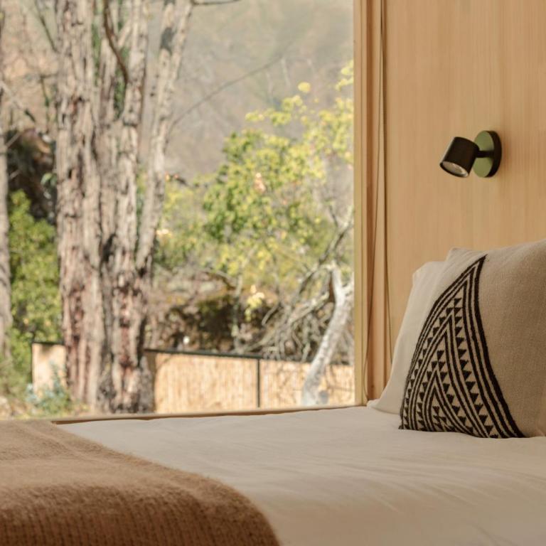 Earth Tones Tiny Homes & Suites - Estudio con vistas a las montañas - 9