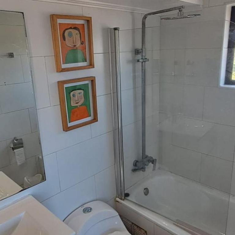 Acogedor departamento vista al mar en Reñaca - Three-Bedroom Apartment - 2