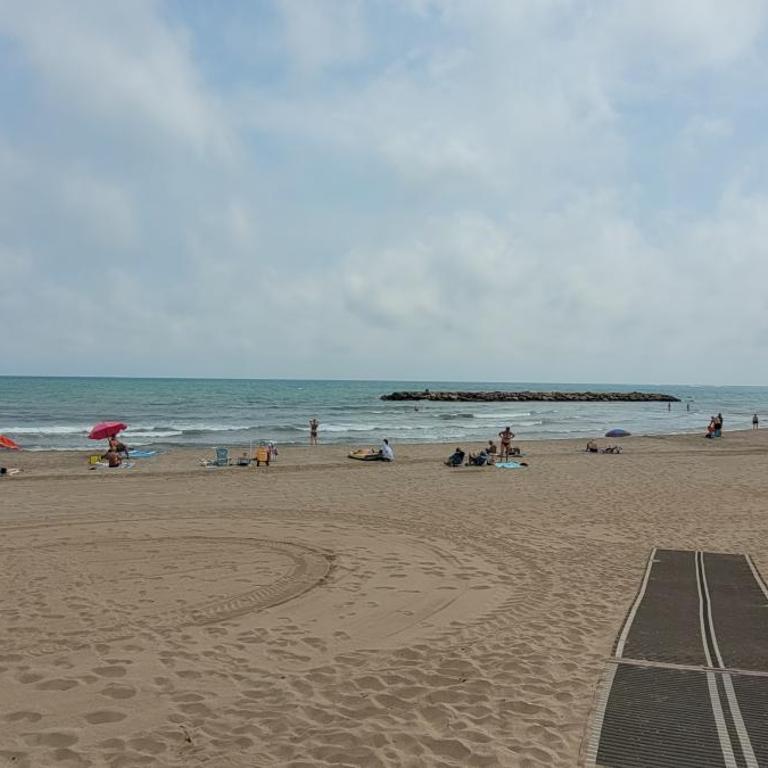 Duplex 45M2 avec Jardin à 150m de la plage - Two-Bedroom House - 10