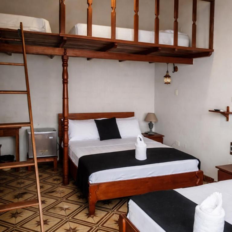 Epoca Iquitos - Habitación Familiar Estándar - 2