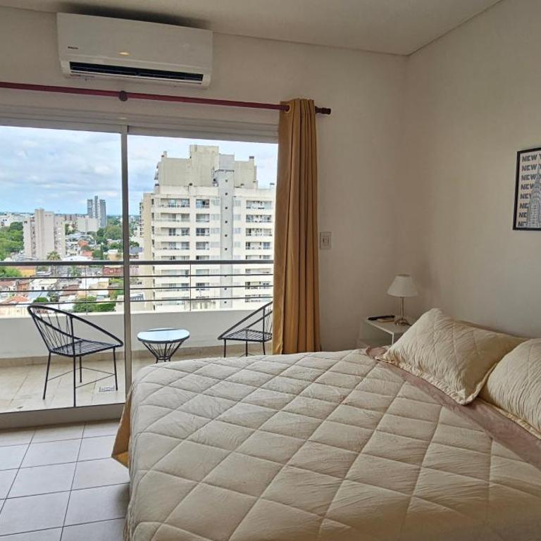 Departamento céntrico, con cochera, wifi, vista increíble - One-Bedroom Apartment - 16