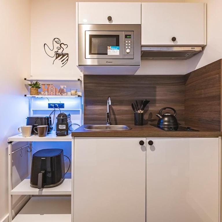 Immi Immobilier - Studio Moderne & Équipé - Apartamento de 1 dormitorio - 10