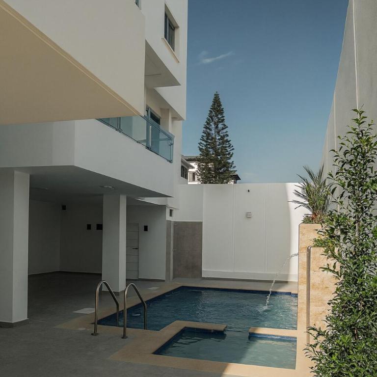 Apartamento Completo y Moderno Edificio ALVAMOR - Three-Bedroom Apartment - 11