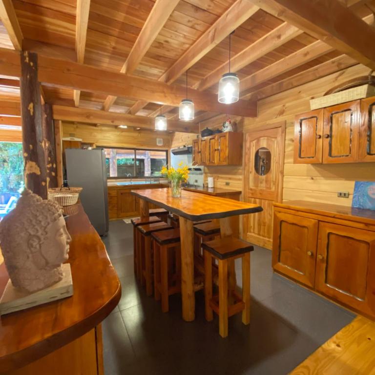 Casa Exclusiva en Reserva Huilo Huilo, 16 personas - Superior Family Room - 5