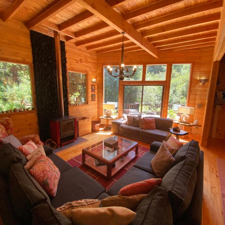 Casa Exclusiva en Reserva Huilo Huilo, 16 personas - Superior Family Room - 13