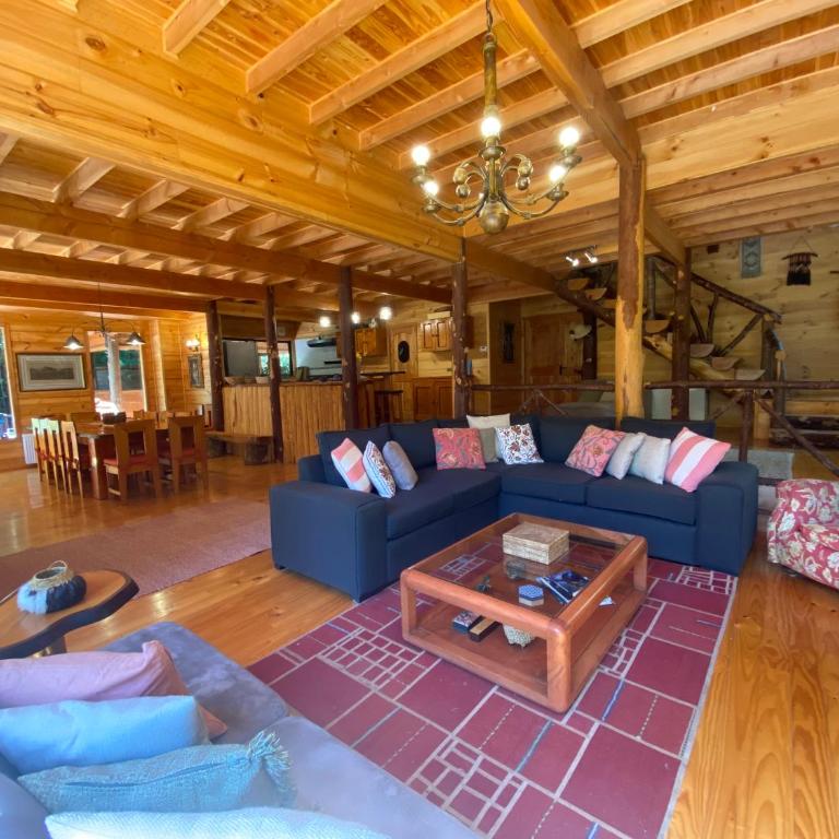 Casa Exclusiva en Reserva Huilo Huilo, 16 personas - Superior Family Room - 16