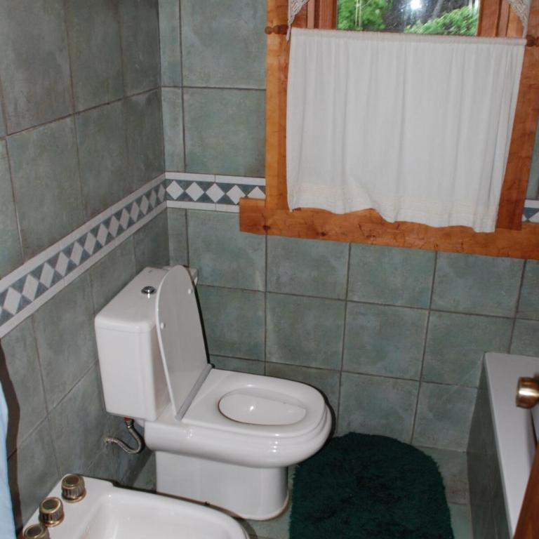 Casa de Montaña - Mountain House with Lakefront - Five-Bedroom House - 37