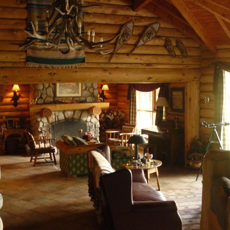 Casa de Montaña - Mountain House with Lakefront - Five-Bedroom House - 40