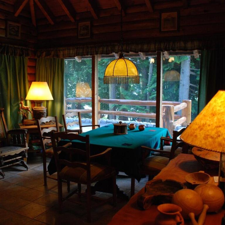 Casa de Montaña - Mountain House with Lakefront - Five-Bedroom House - 47