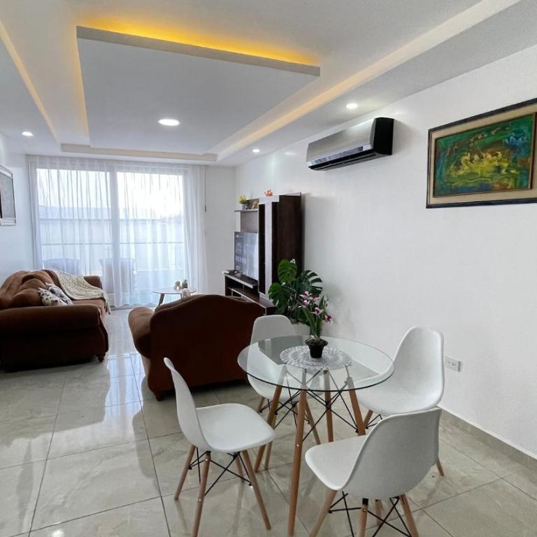 Complete and Modern Apartment Alvamor Building - Three-Bedroom Apartment - 9