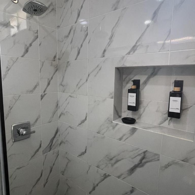 Complete and Modern Apartment Alvamor Building - Three-Bedroom Apartment - 32