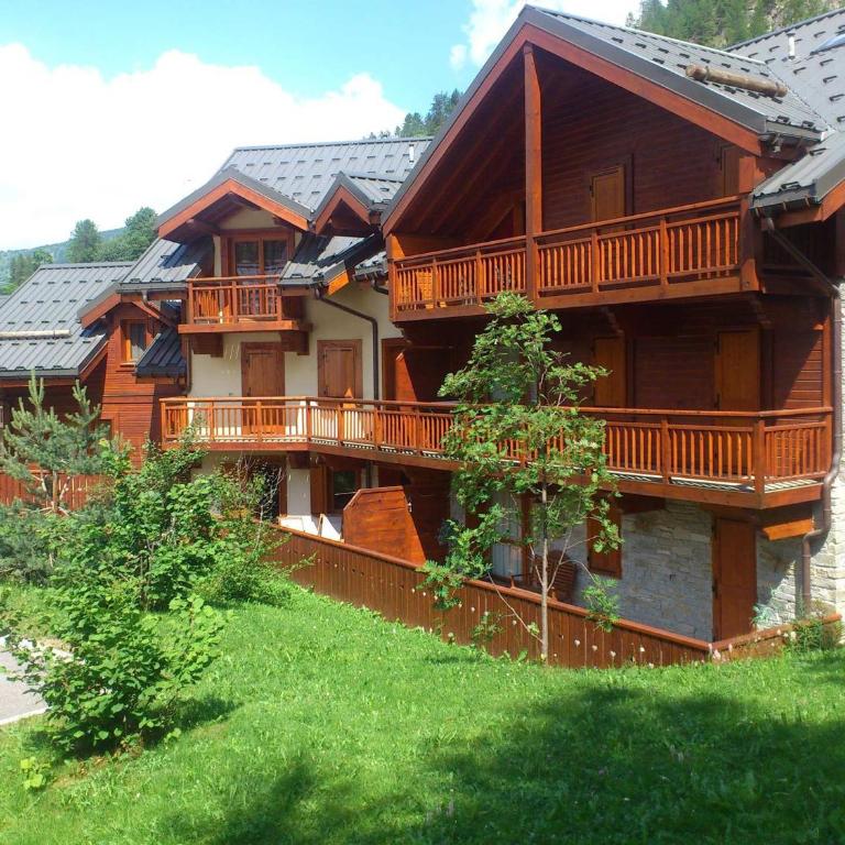 Appartement 3 pièces, 4 pers, balcon, parking - FR-1-263-645 - Appartement - 15