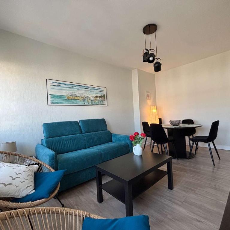 Appartement T3 lumineux au centre de Royan, à 500m de la plage - FR-1-494-222 - Apartment - 1