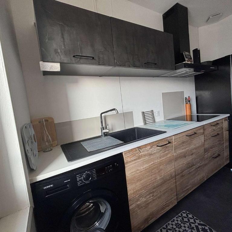 Appartement T3 lumineux au centre de Royan, à 500m de la plage - FR-1-494-222 - Apartment - 6
