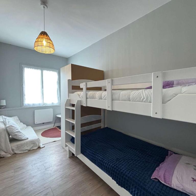 Appartement T3 lumineux au centre de Royan, à 500m de la plage - FR-1-494-222 - Apartment - 7