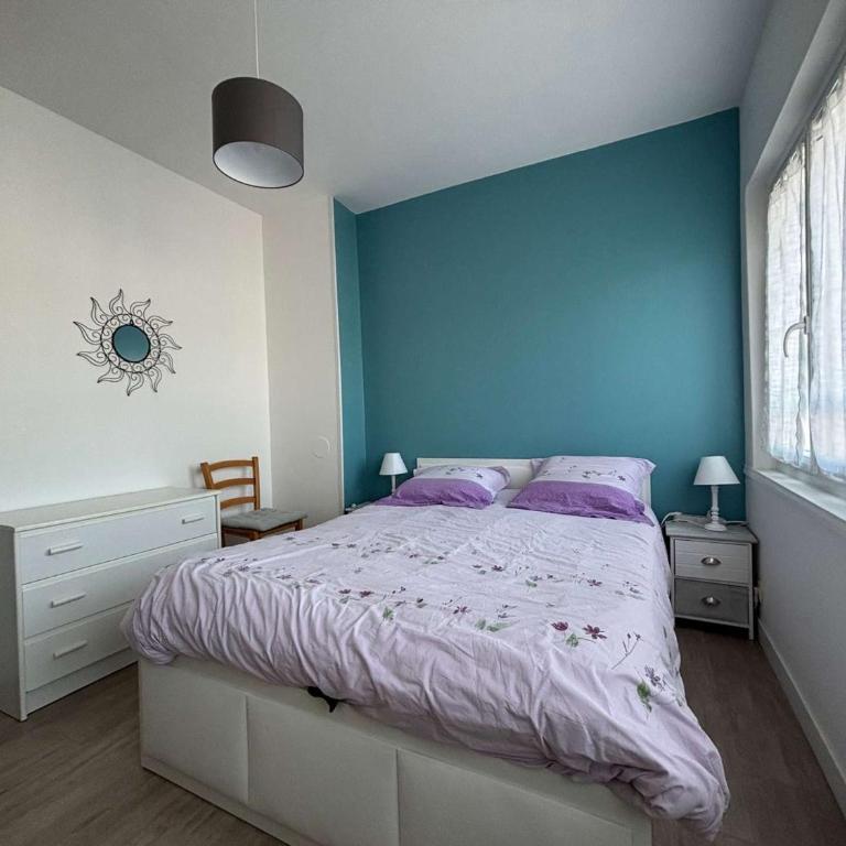 Appartement T3 lumineux au centre de Royan, à 500m de la plage - FR-1-494-222 - Apartment - 12