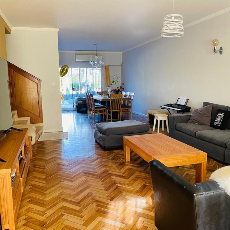 Modern full house rental for 7 people - Casa de 5 dormitorios - 45