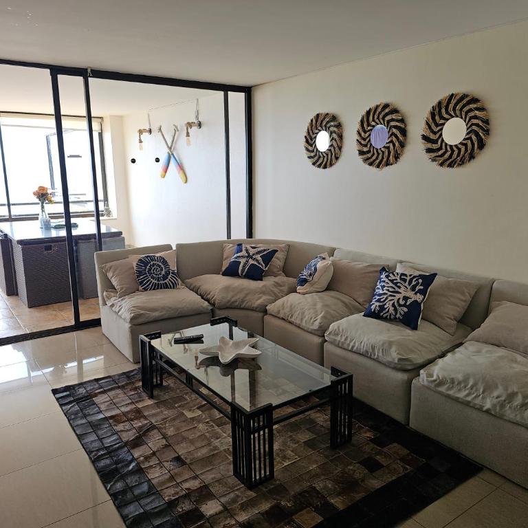Gran Depto 12 Pers, Frente al Mar, 4 Esquinas, king,Queen,8 singles - Four-Bedroom Deluxe Apartment - 21