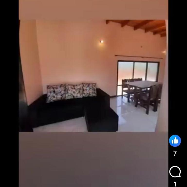 Alojamientos Cabañas La Pícara - Two-Bedroom House - 4
