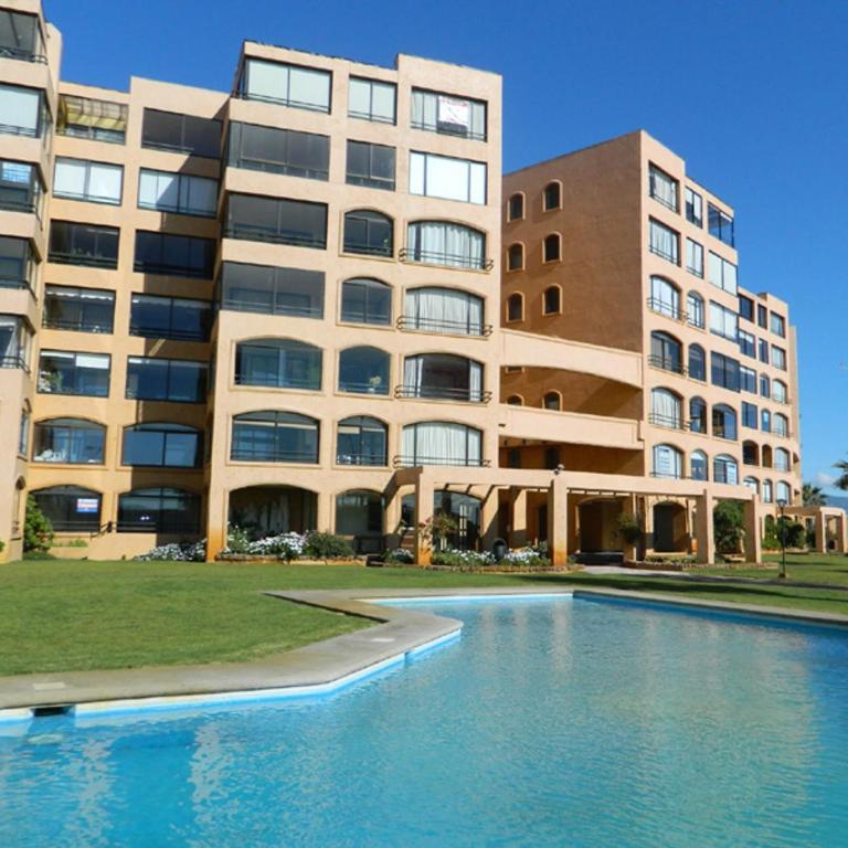 Gran Depto 12 Pers, Frente al Mar, 4 Esquinas, king,Queen,8 singles - Four-Bedroom Deluxe Apartment - 43