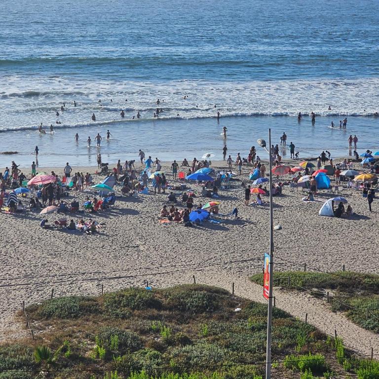 Gran Depto 12 Pers, Frente al Mar, 4 Esquinas, king,Queen,8 singles - Four-Bedroom Deluxe Apartment - 3