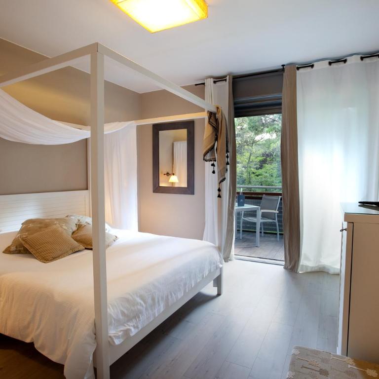 Hotel Mediterraneo Suite&Residence - Camera Deluxe - 1