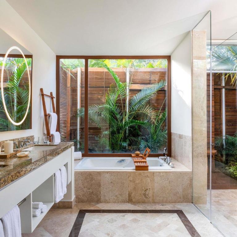 Fairmont Mayakoba - Deluxe King Casita with Soaking Tub and Garden View - 2