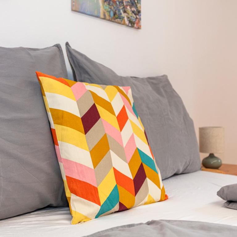 Großes Ferienhaus für 10 Personen mit Kachelofen & Bergblick - Appartement - 13