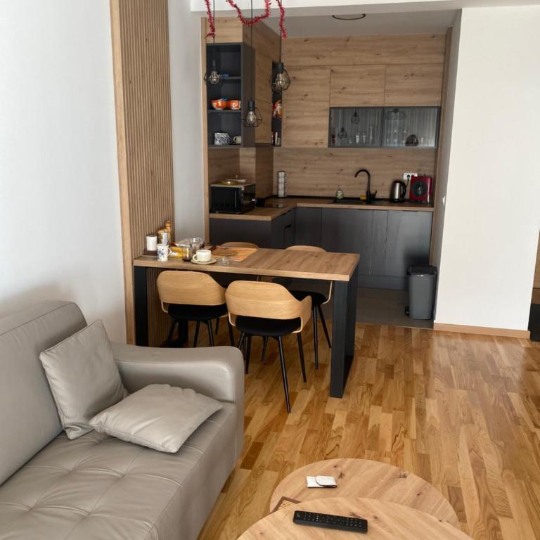 Privatni apartman A15 Vučko Aparthotel - Two-Bedroom Apartment - 12