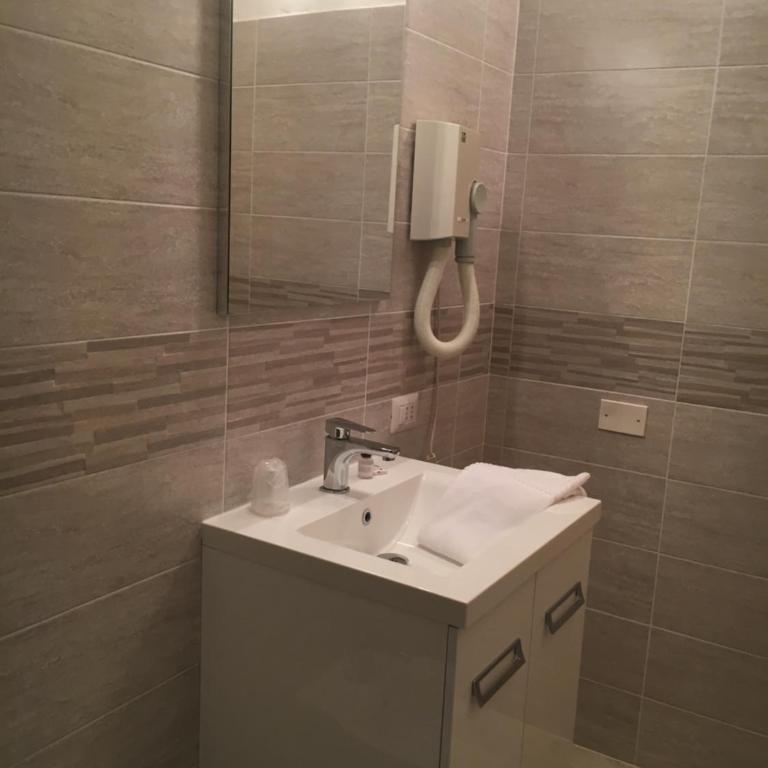 Antica Trattoria dell'Uva - Chambre Double ou Lits Jumeaux - 21