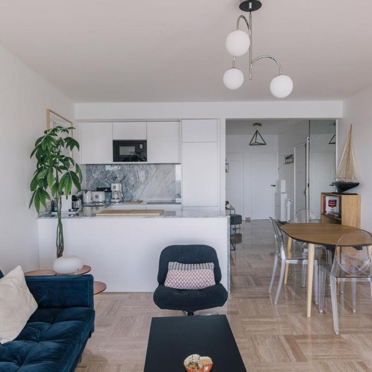French Riviera - 3 pièces, vue mer et piscine - Appartement 2 Chambres - 18