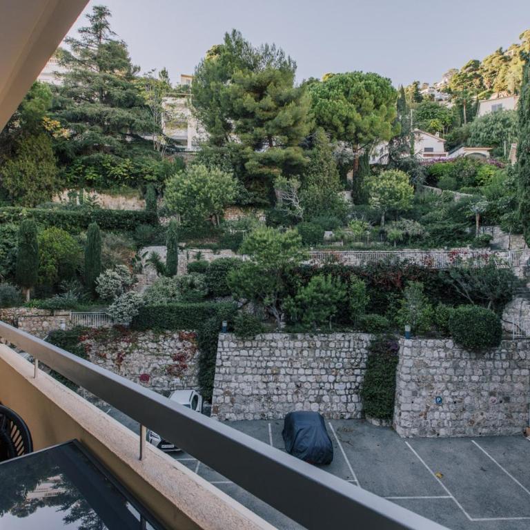 French Riviera - 3 pièces, vue mer et piscine - Appartement 2 Chambres - 39