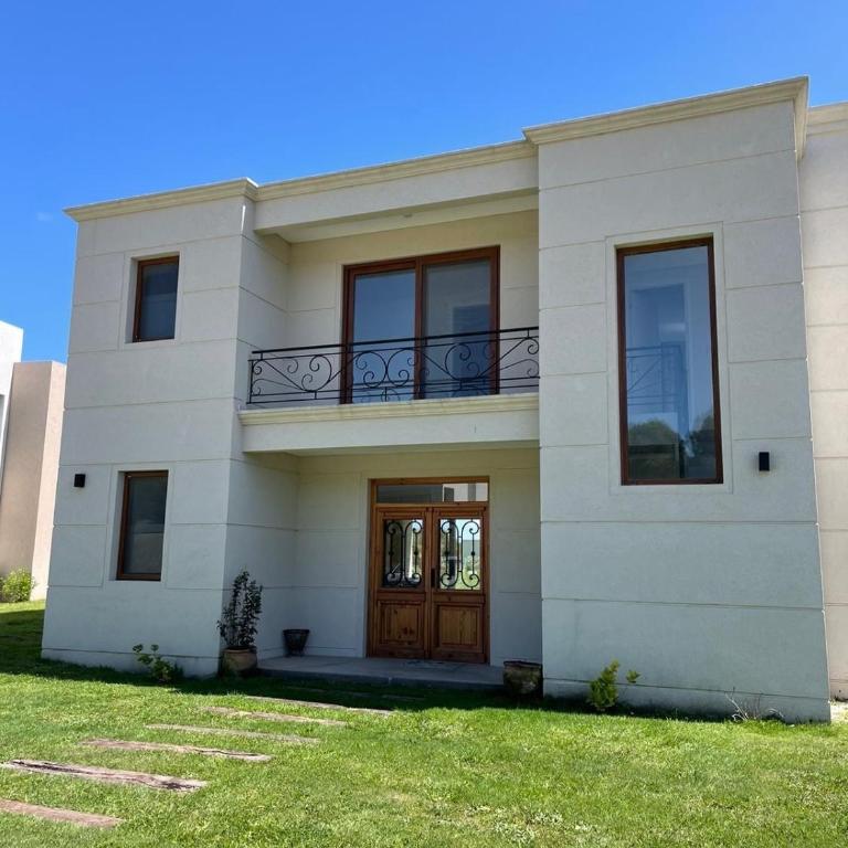 Casa cómoda - Casa de 3 dormitorios - 48