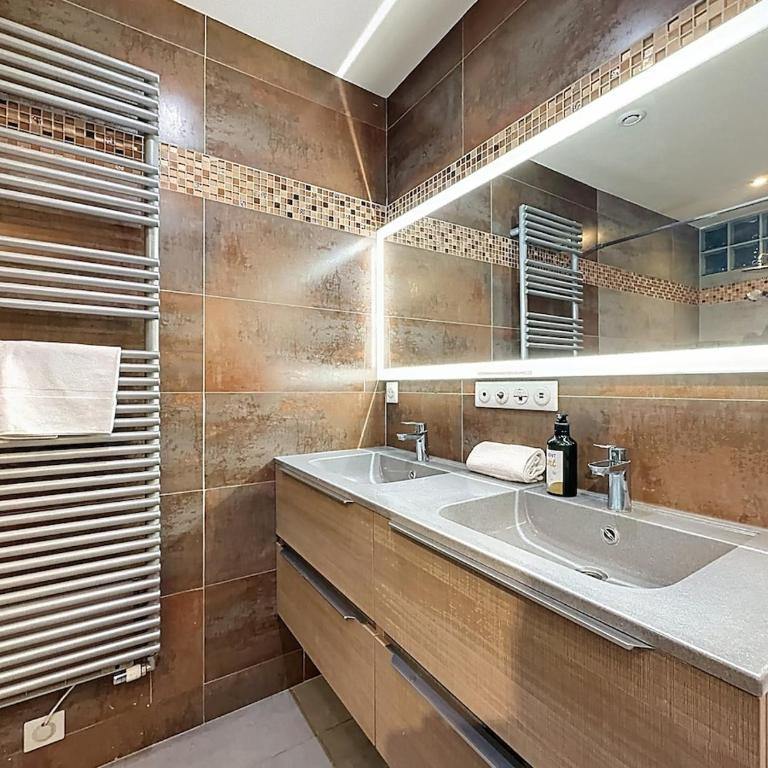 Vers Asm 4 pers clim wifi Fontaine - Apartment mit 1 Schlafzimmer - 5